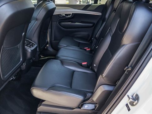 Used 2023 Volvo XC90 B5 Core image 19