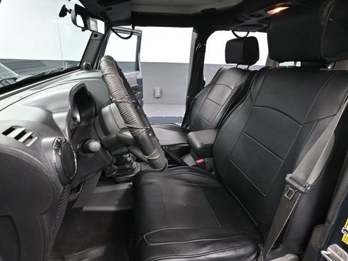 Used 2008 Jeep Wrangler Unlimited Sahara image 20