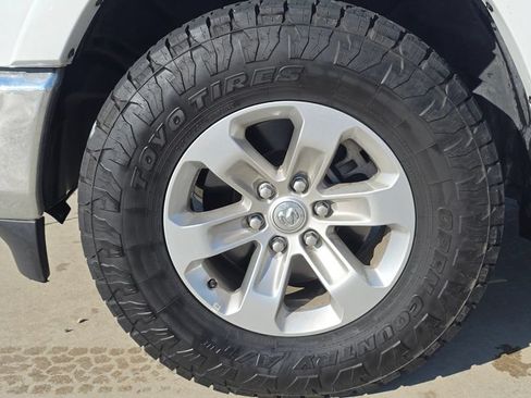 Used 2022 RAM 1500 Laramie AWD/4WD image 11