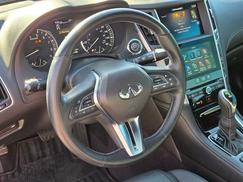 Used 2022 INFINITI Q60 3.0t Luxe w/ Cargo Package RWD image 22