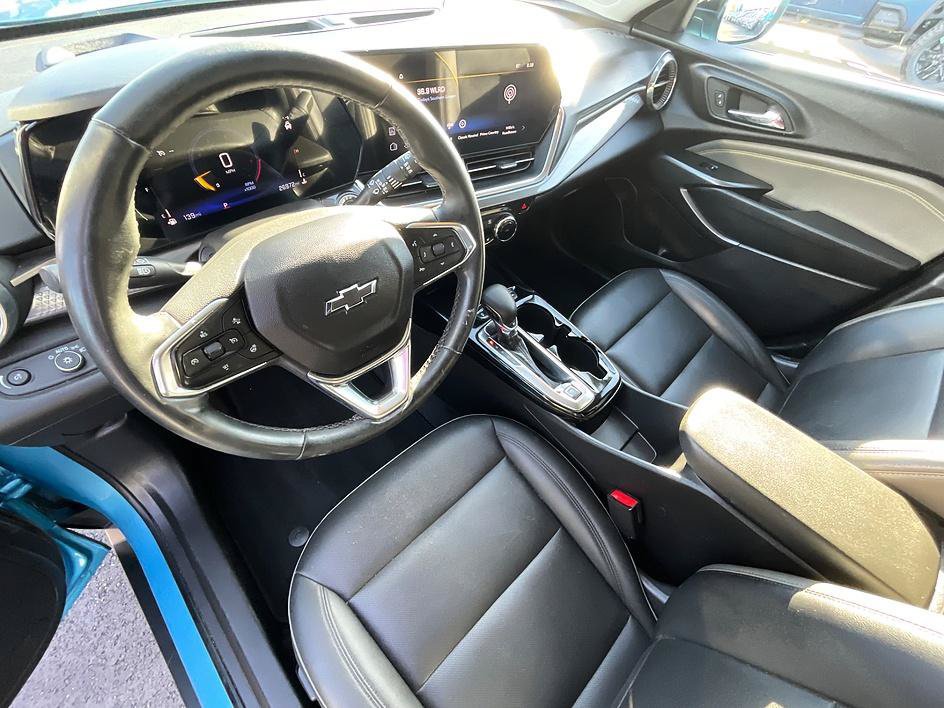Used 2025 Chevrolet Trax ACTIV w/ Driver Confidence Package FWD image 20