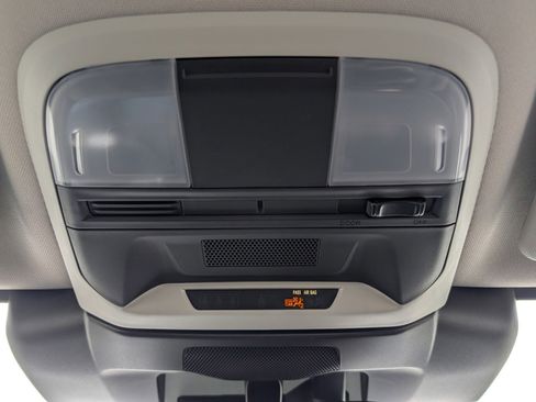 Used 2025 Subaru Impreza 2.0i image 34