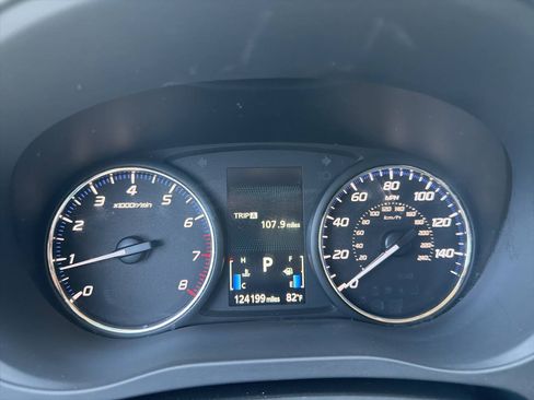 Used 2016 Mitsubishi Outlander SE FWD image 9