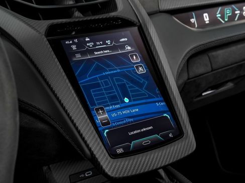 Used 2024 Lamborghini Revuelto image 25