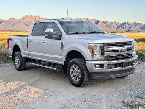 Certified 2017 Ford F350 XLT AWD/4WD image 8