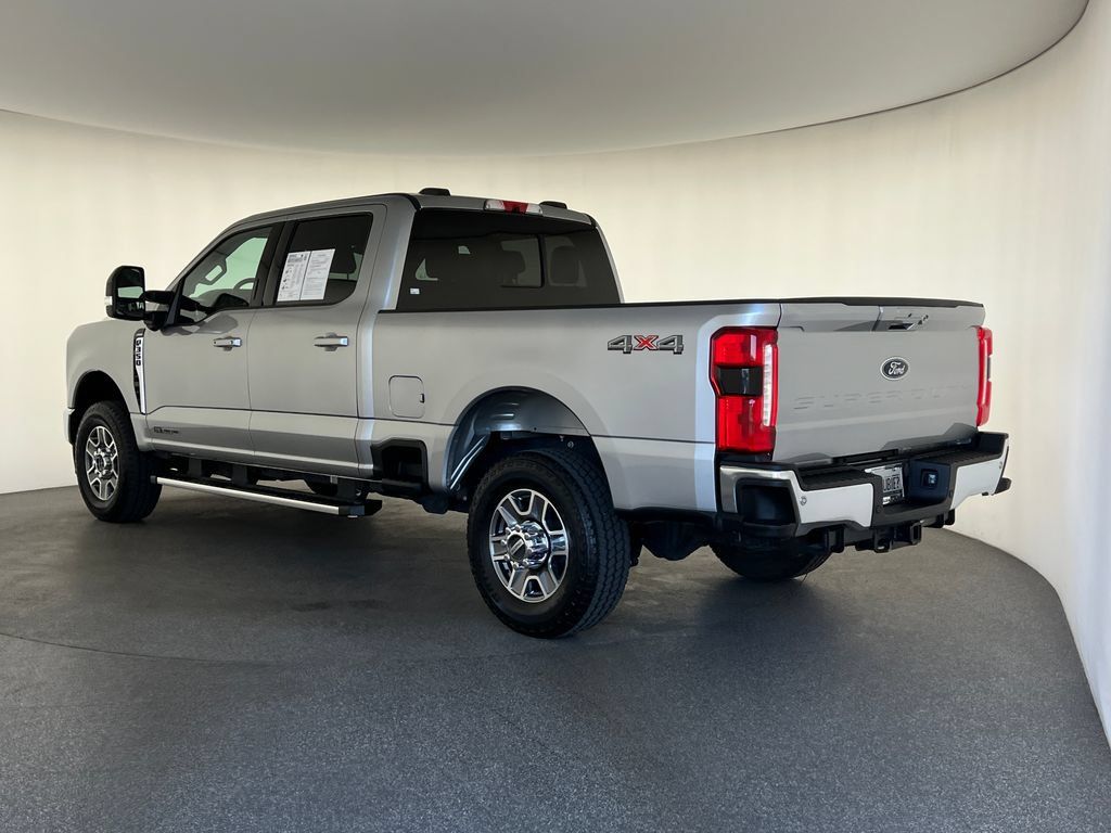 Used 2024 Ford F350 Lariat AWD/4WD image 7