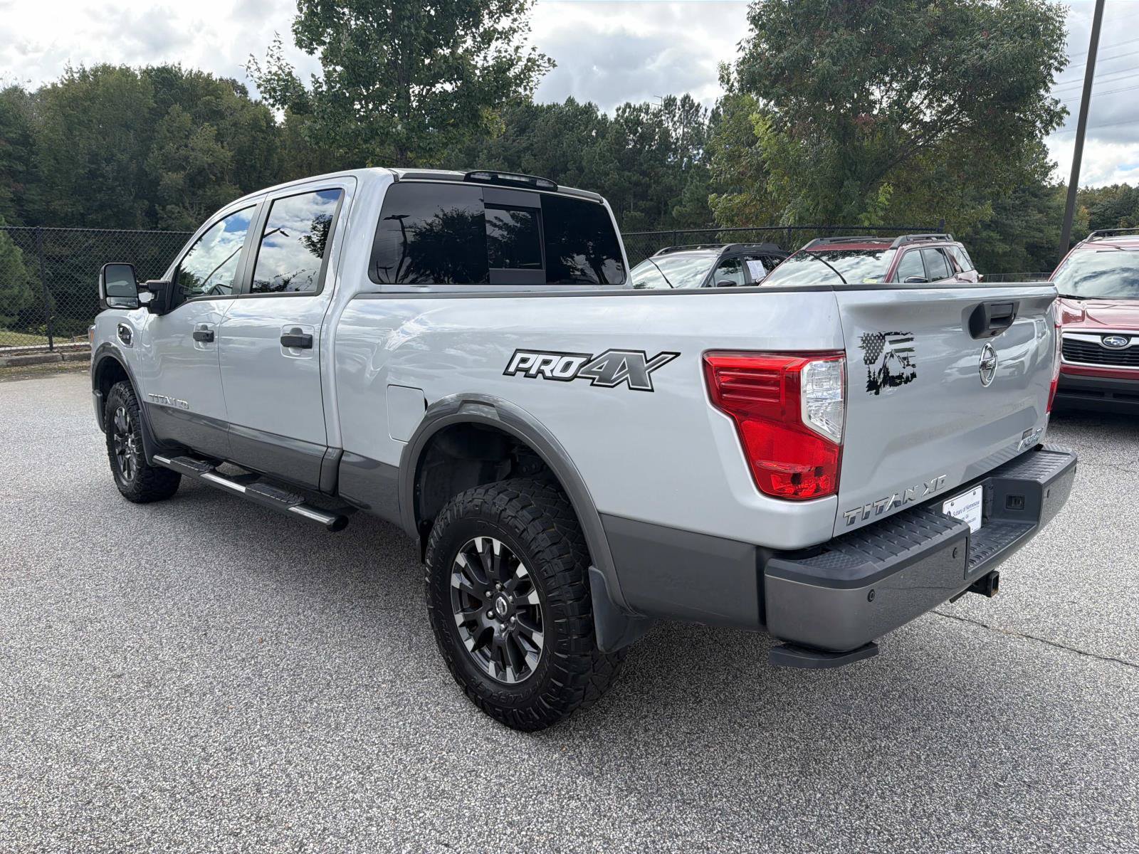 Used 2019 Nissan Titan PRO-4X w/ Pro-4x Convenience Package AWD/4WD image 7