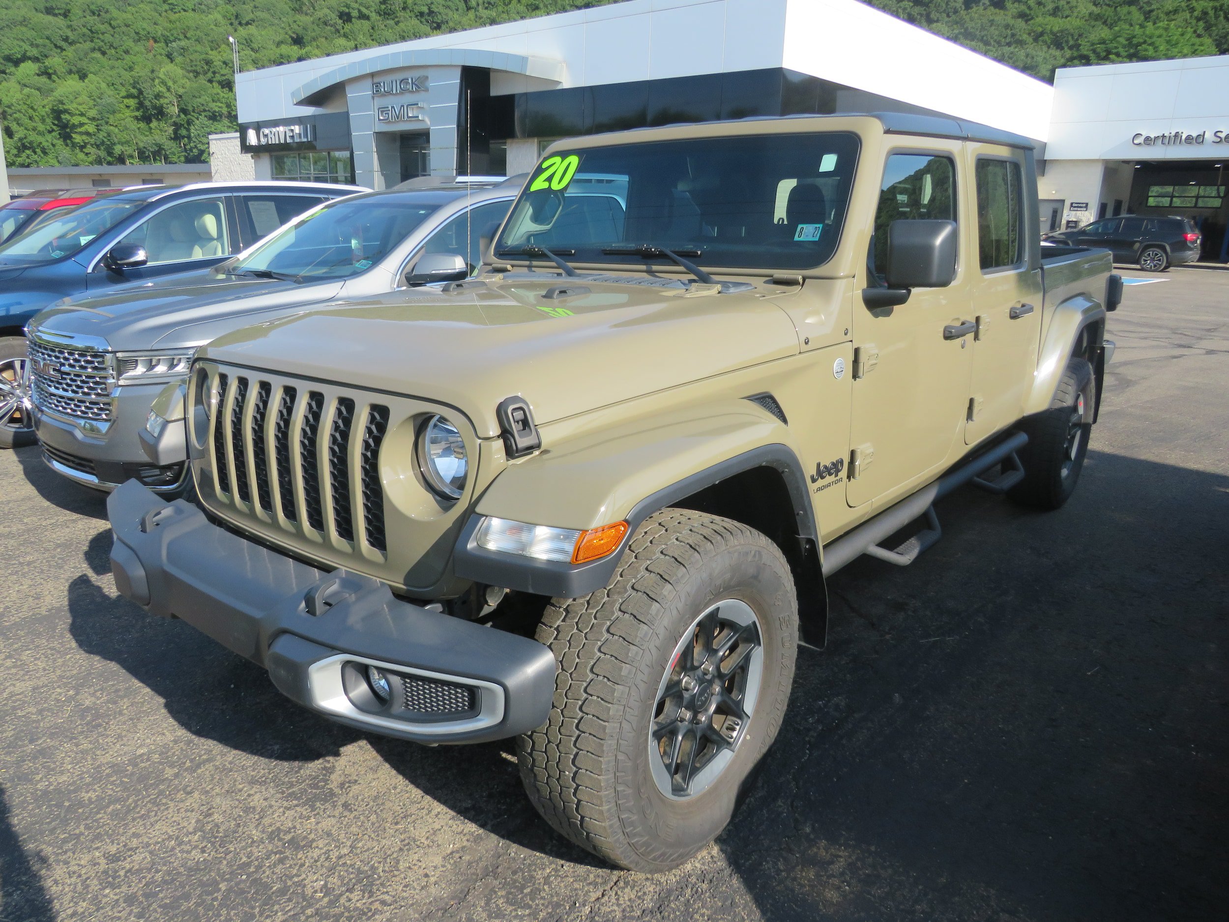 Used 2020 Jeep Gladiator Sport w/ Quick Order Package 24S AWD/4WD image 3