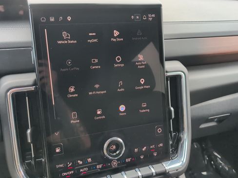 Used 2025 GMC Yukon XL Denali AWD/4WD image 21