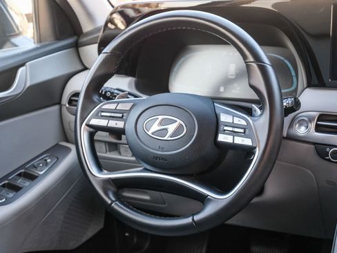 Used 2024 Hyundai Palisade SEL FWD image 15