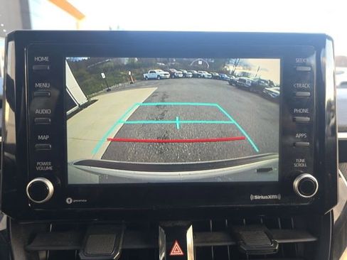 Used 2022 Toyota Corolla LE image 19