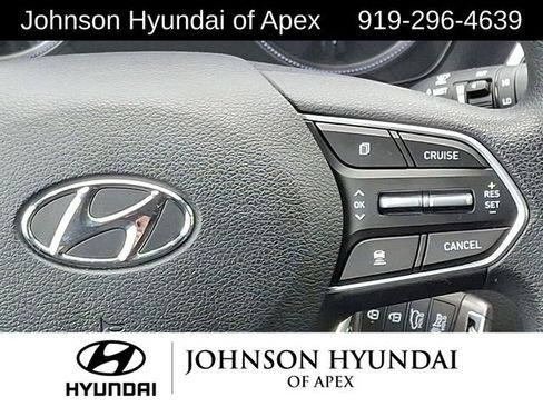 Used 2019 Hyundai Santa Fe SE FWD image 19