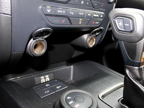 Used 2022 Ford Ranger XLT w/ Equipment Group 302A High image 13