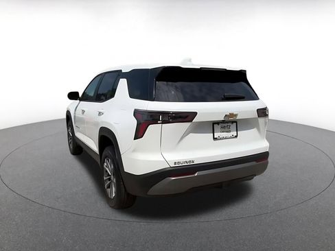 Used 2025 Chevrolet Equinox LT FWD image 11