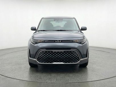 Used 2025 Kia Soul LX w/ LX Technology Package