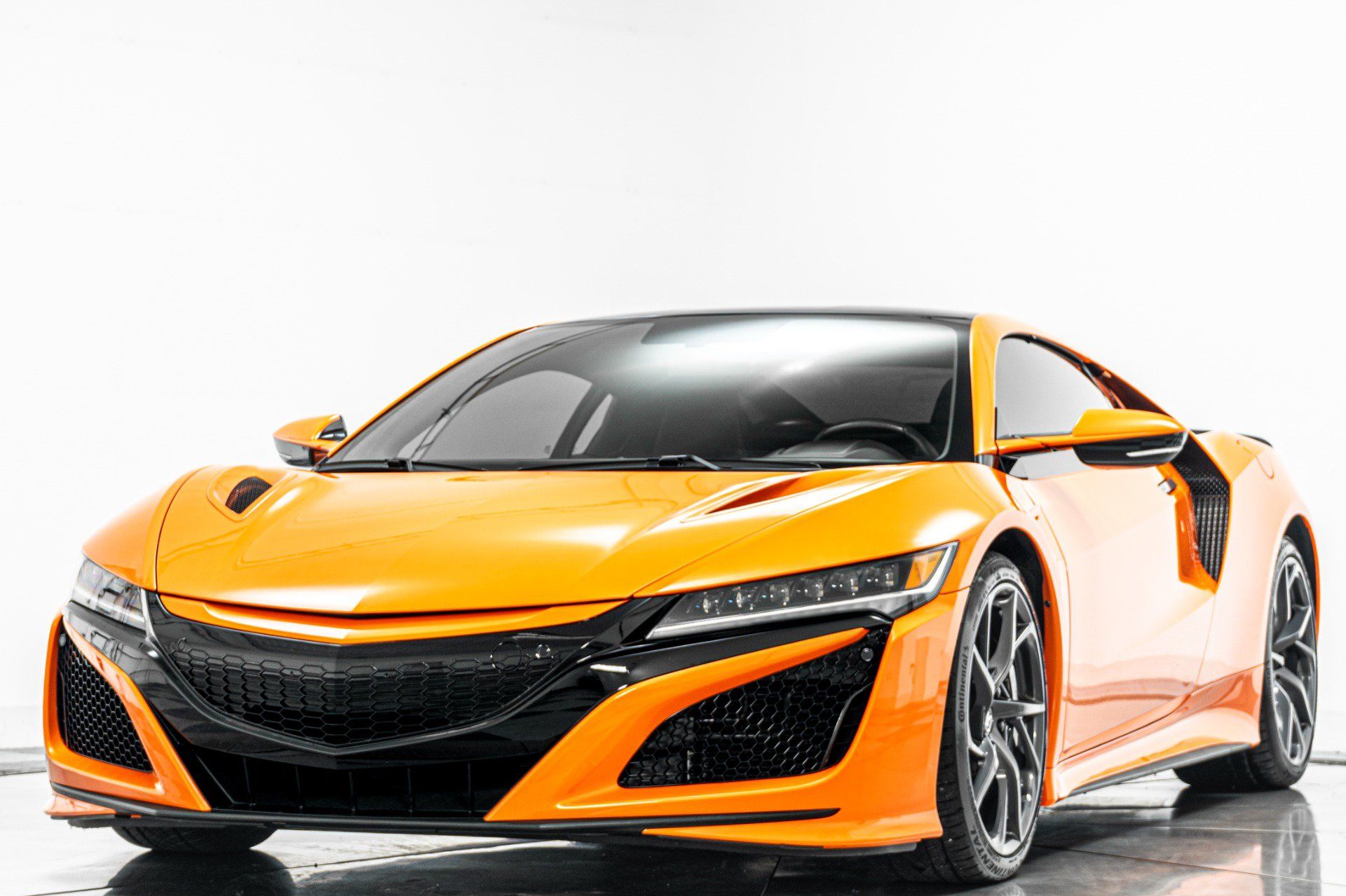 Used 2019 Acura NSX AWD/4WD image 5