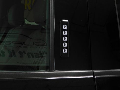 Used 2015 Ford F150 XLT w/ Trailer Tow Package image 29