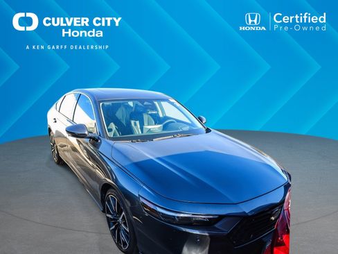 Used 2023 Honda Accord Touring image 1