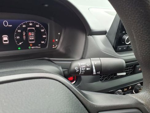 Used 2023 Honda Accord EX image 19