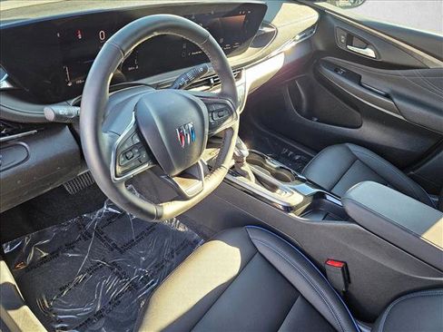Certified 2024 Buick Envista Sport Touring w/ Convenience I Package image 10
