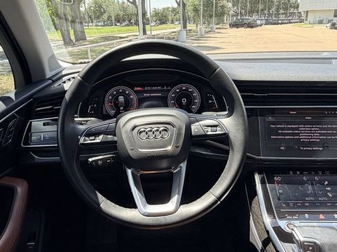Used 2022 Audi Q7 3.0T Prestige AWD/4WD image 16