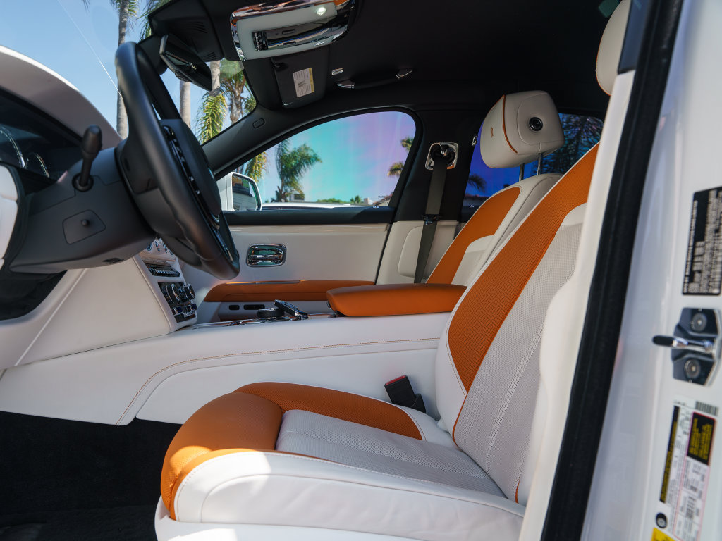 Certified 2023 Rolls-Royce Ghost w/ Ghost Package AWD/4WD image 32