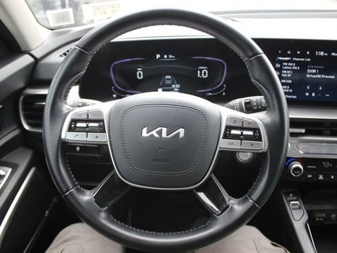 Used 2023 Kia Telluride S AWD/4WD image 15