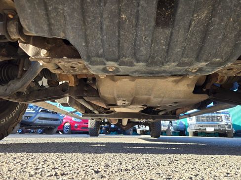 Used 2007 Chevrolet Silverado 2500 LT w/ Heavy-Duty Power Package image 33