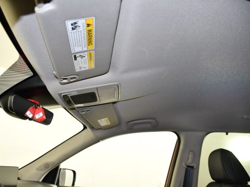Certified 2025 Honda Pilot EX-L image 39