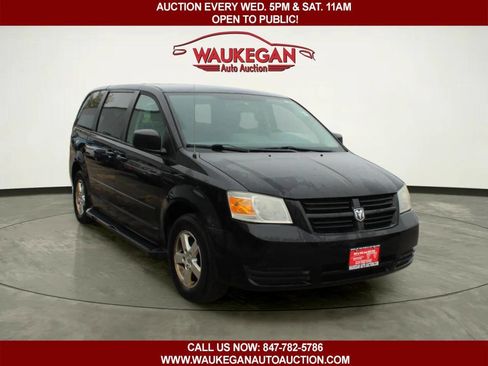Used 2009 Dodge Grand Caravan SE FWD image 3