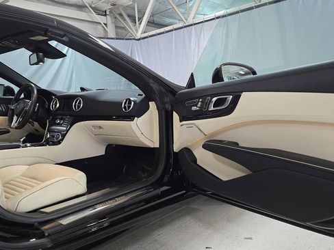 Used 2015 Mercedes-Benz SL 400 image 10