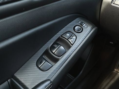 Used 2024 Nissan Altima 2.5 SV FWD image 19