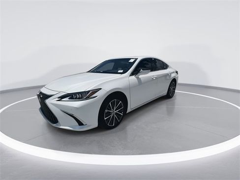 New 2024 Lexus ES 350 w/ Premium Package image 4