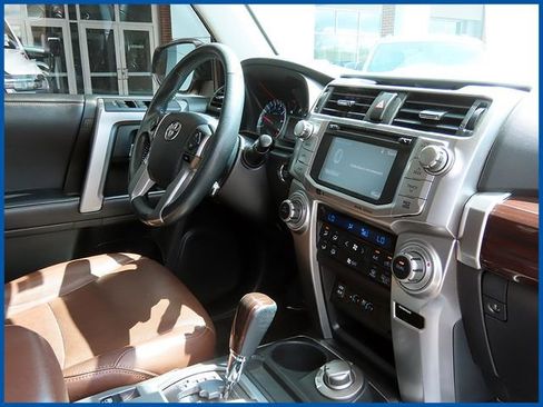 Used 2019 Toyota 4Runner Limited image 8