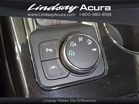 Used 2024 Chevrolet Blazer RS w/ Enhanced Convenience Package AWD/4WD image 21