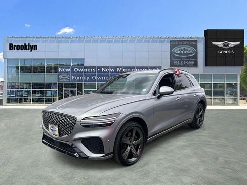 Used 2024 Genesis GV70 3.5T Sport w/ Sport Advanced Package image 4