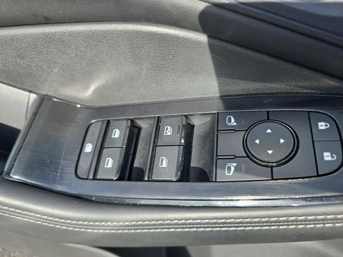 Certified 2023 Nissan Rogue SV w/ SV Premium B Package image 27