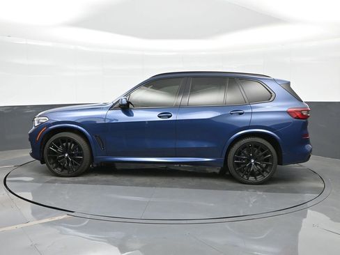 Used 2020 BMW X5 M50i w/ Executive Package AWD/4WD image 2