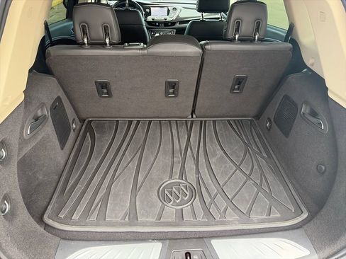 Used 2017 Buick Envision Essence FWD image 22