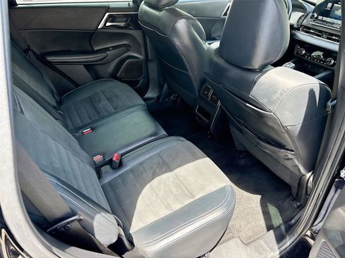Used 2022 Mitsubishi Outlander SE AWD/4WD image 26