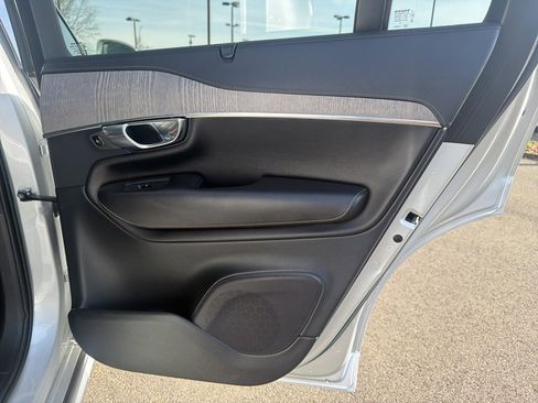 Used 2022 Volvo XC90 T6 Inscription w/ Advanced Package image 22