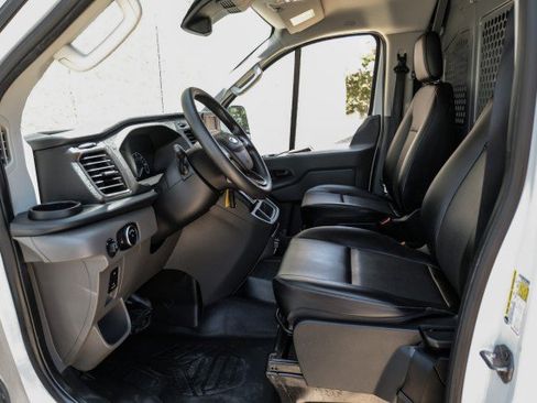 Used 2021 Ford Transit 250 Low Roof RWD image 3