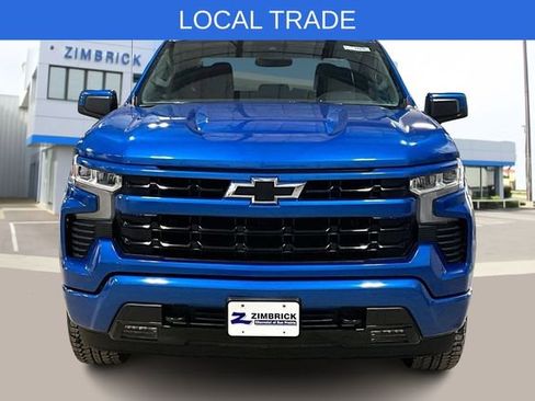Used 2022 Chevrolet Silverado 1500 RST image 2