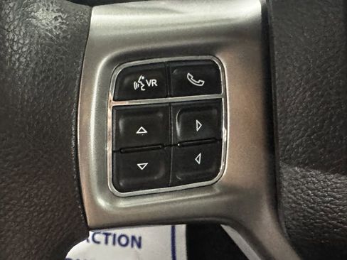 Used 2023 RAM 1500 Classic SLT w/ Protection Group AWD/4WD image 5