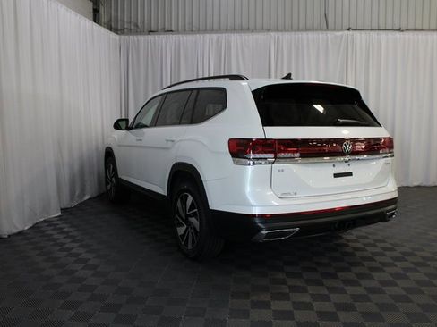 New 2026 Volkswagen Atlas SE image 22