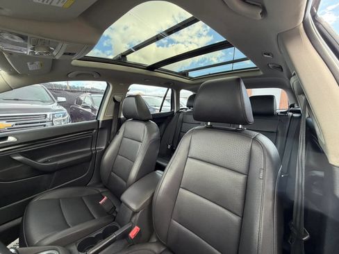 Used 2011 Volkswagen Jetta TDI w/ Wheel & Sunroof Pkg FWD image 23