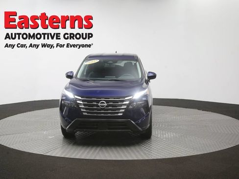 Used 2024 Nissan Rogue SV AWD/4WD image 52