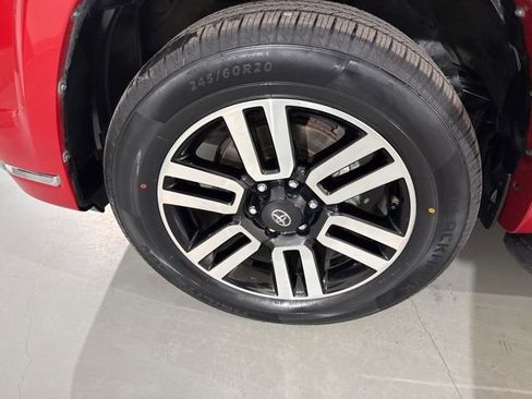Used 2020 Toyota 4Runner Limited image 6