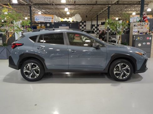 Used 2024 Subaru Crosstrek 2.0i Premium AWD/4WD image 7