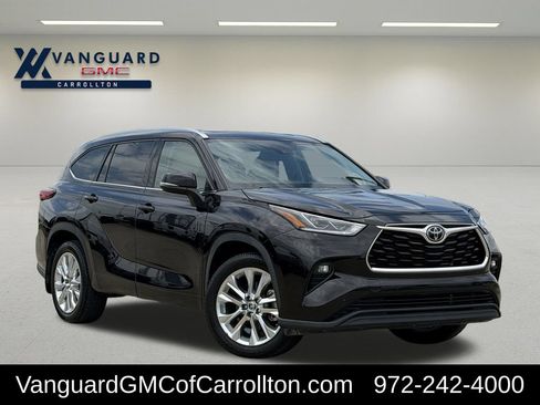 Used 2021 Toyota Highlander Limited FWD image 1